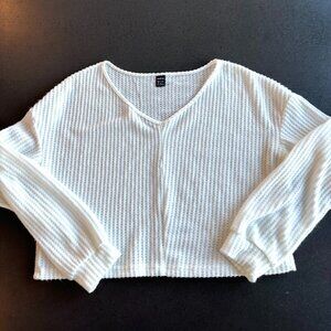 Shein Soft Long-Sleeve Waffle V-Neck Cropped Sweater - M - NWOT - White